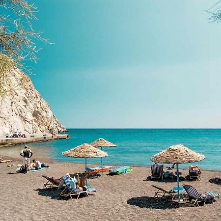 Santorini Seaside Retreat - Flora'S Summer Escape Perissa  Zewnętrze zdjęcie