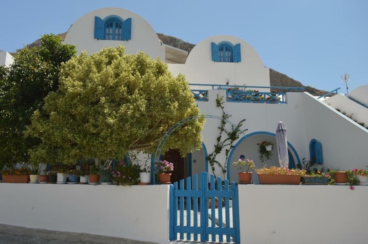 Santorini Seaside Retreat - Flora'S Summer Escape Perissa  Zewnętrze zdjęcie