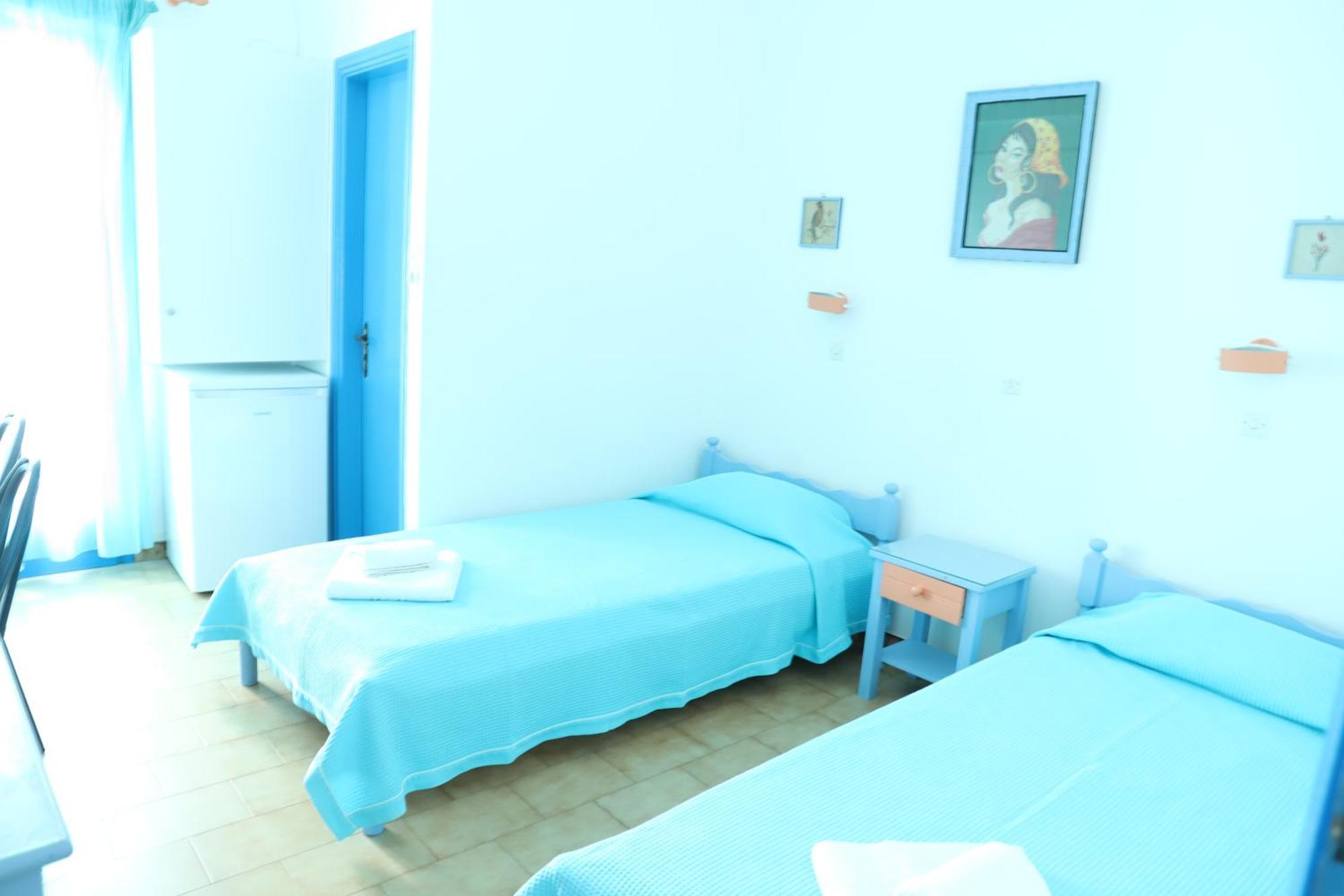 Santorini Seaside Retreat - Flora'S Summer Escape Perissa  Zewnętrze zdjęcie